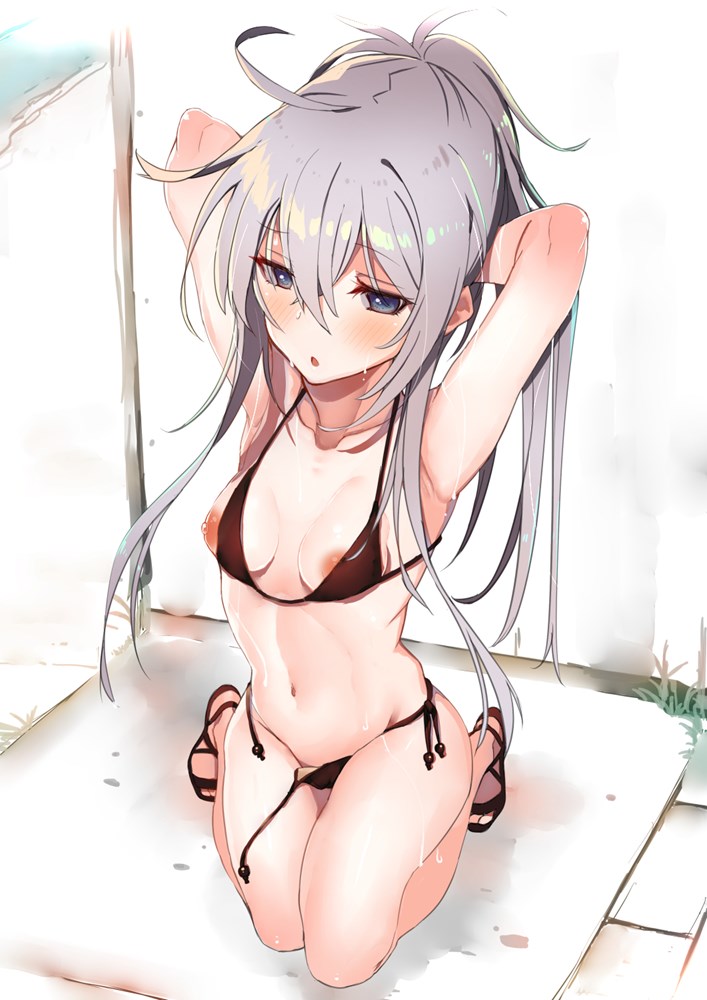 胸チラのよさを再確認できるエロ画像