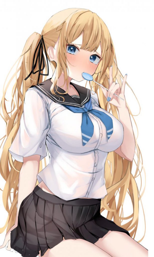 制服を期待する人が集まる画像倉庫。