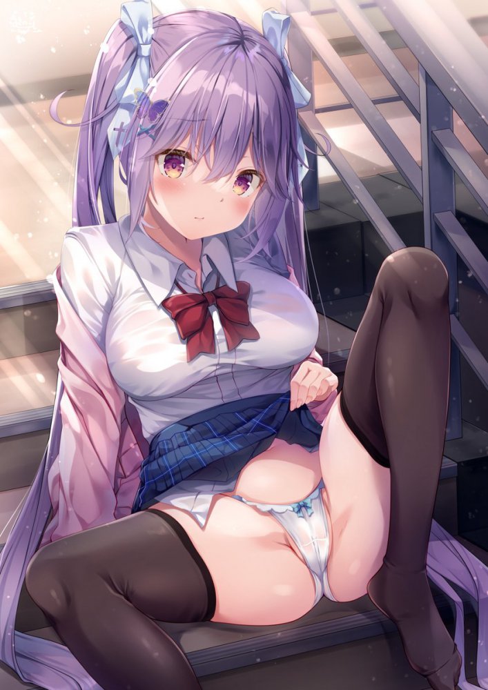 たくし上げのエロすぎる画像ください!