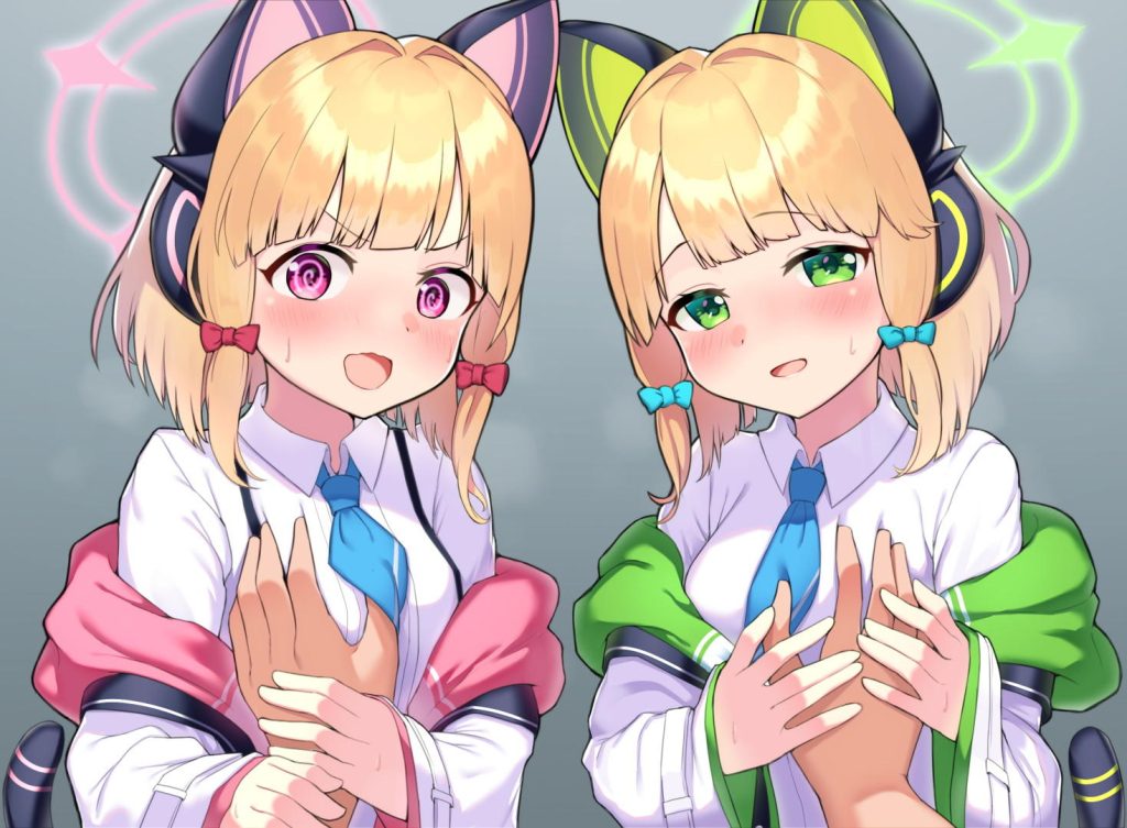 制服を期待する人が集まる画像倉庫。