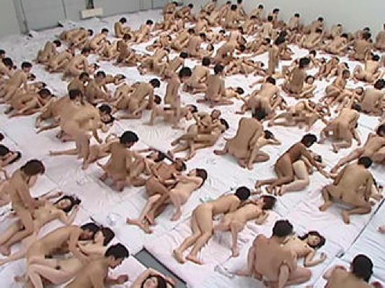 セリフ付きのエロ画像下さい！