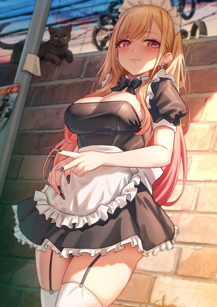 制服を期待する人が集まる画像倉庫。
