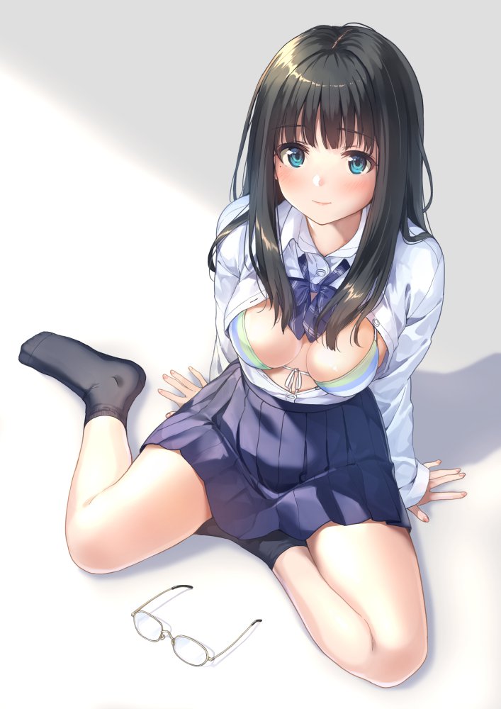 【二次】制服のメチャシコで可愛い女の子のエッチな画像