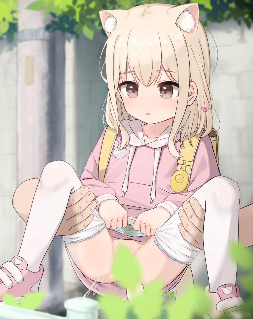 【エロ画像】オシッコのヤラシイ画像を今日のオカズにしませんか？