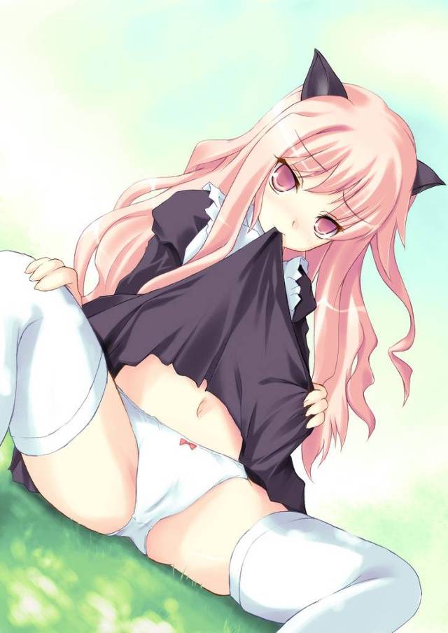 たくし上げのよさを再確認できるエロ画像