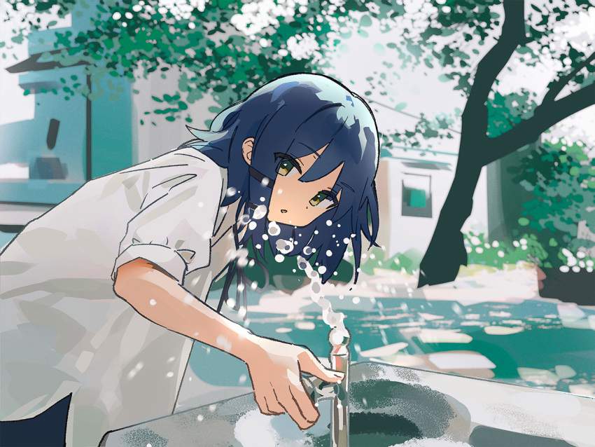 露出の背徳感あふれるエロ画像