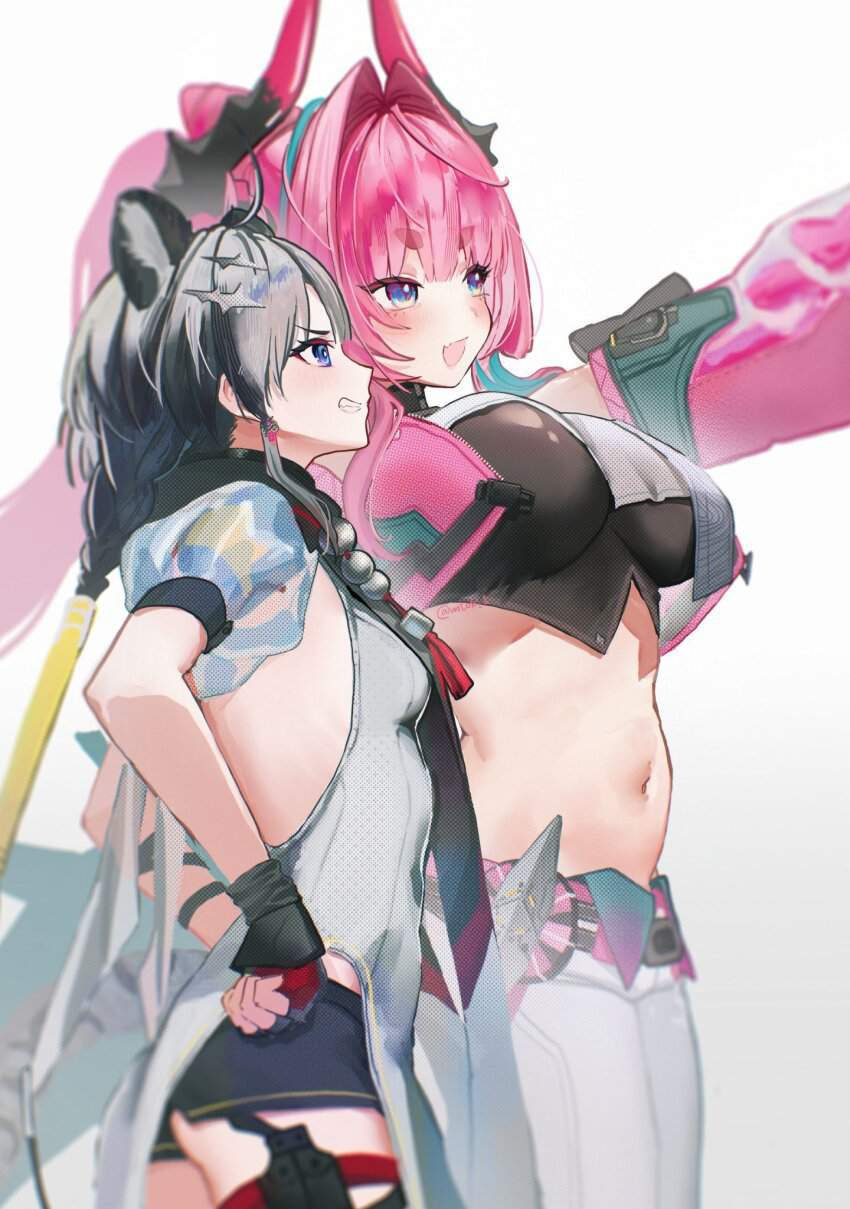 俺のとっておきのアークナイツの画像フォルダを見せる