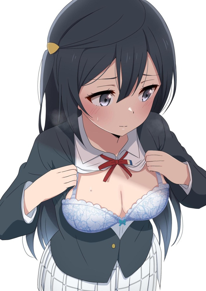 制服のエロ画像下さい!