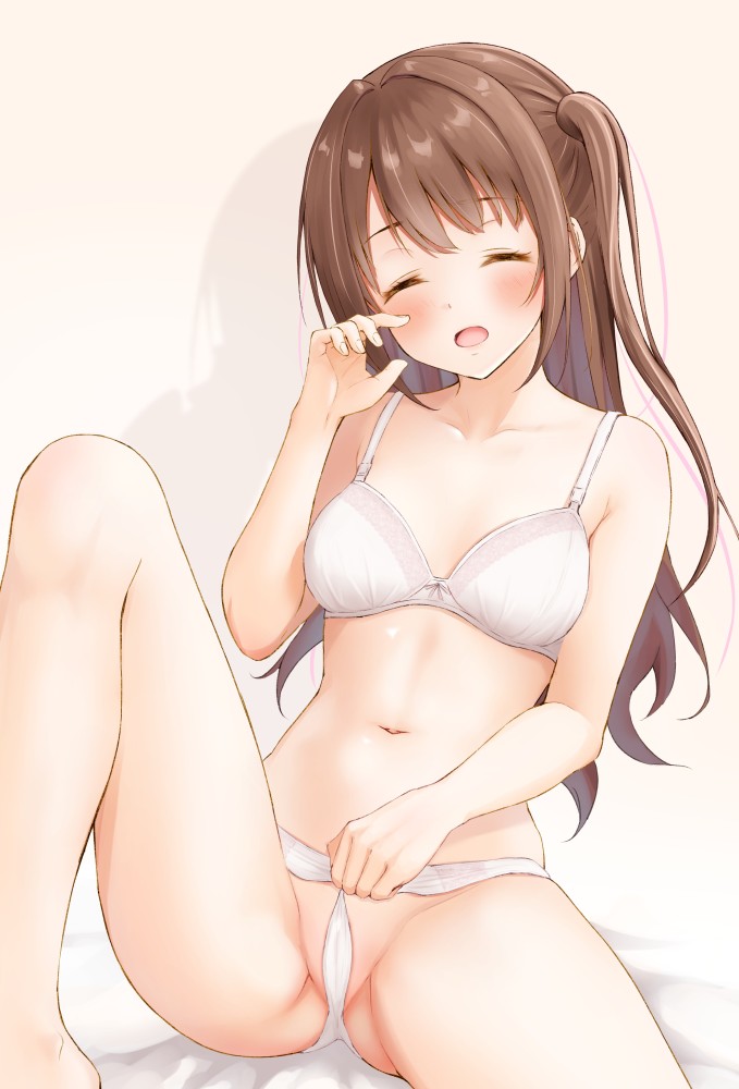 開脚のエロ画像を見て幸せになろう！