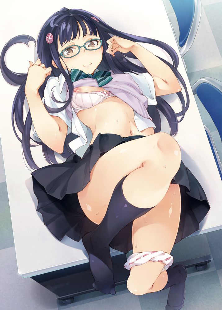 貧乳のエロ画像をアップ！