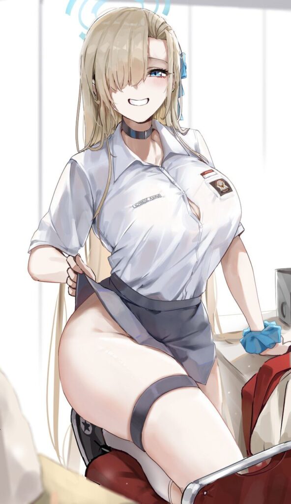 太ももの二次エロ画像くだしあ。