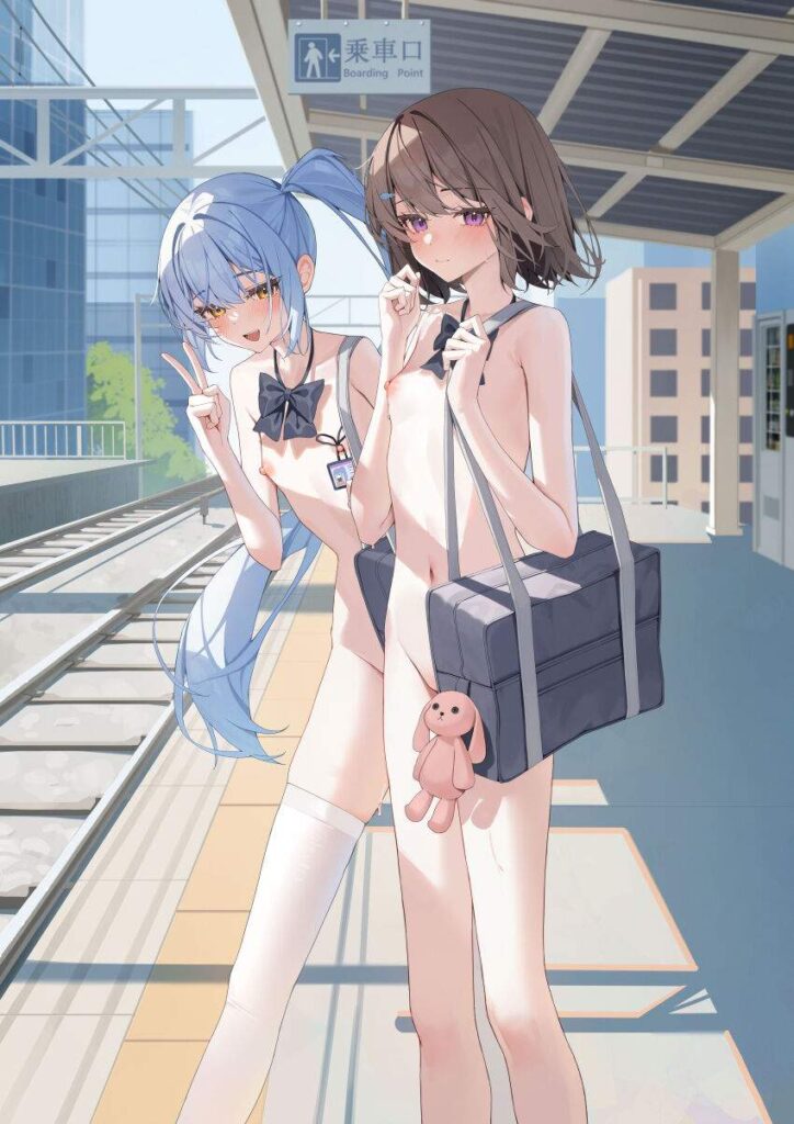 露出のよさを再確認できるエロ画像