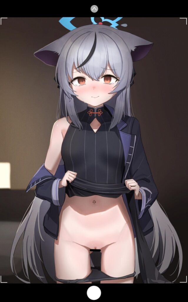脱ぎかけのエッロエロな画像を見たくはないかい?