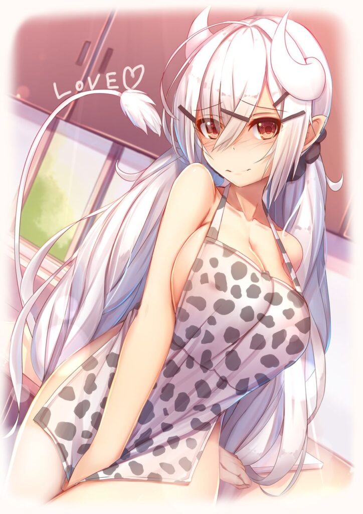 裸エプロンの可愛い二次元画像。