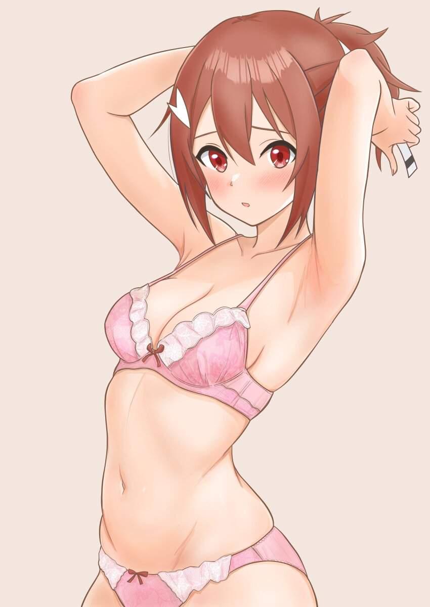 ブラジャーを期待する人が集まる画像倉庫。