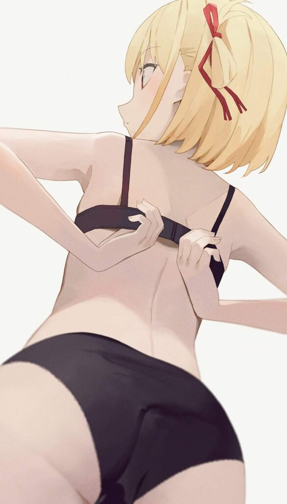 ブラジャーを期待する人が集まる画像倉庫。