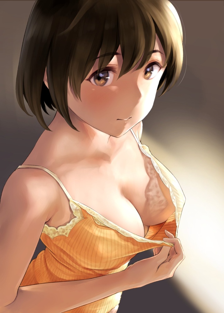 胸チラのエロ画像