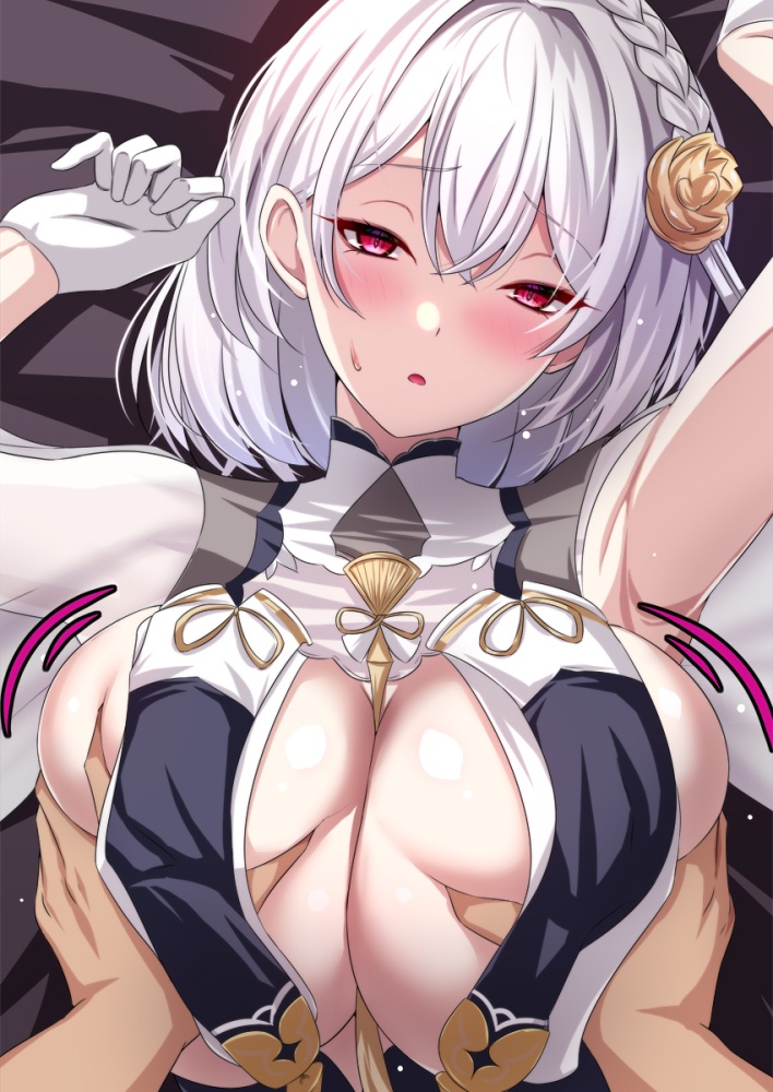 乳揉みのドエロい画像